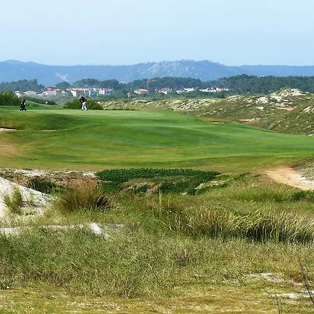 Parque De Campismo Orbitur Rio Alto 4*