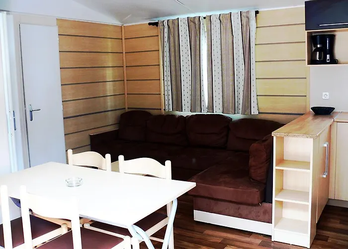 Campeggio Parque De Campismo Orbitur Rio Alto 4*