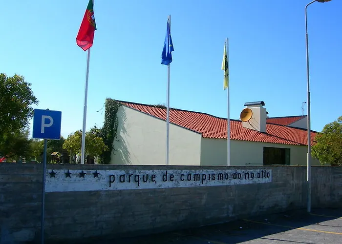 Parque De Campismo Orbitur Rio Alto Campeggio